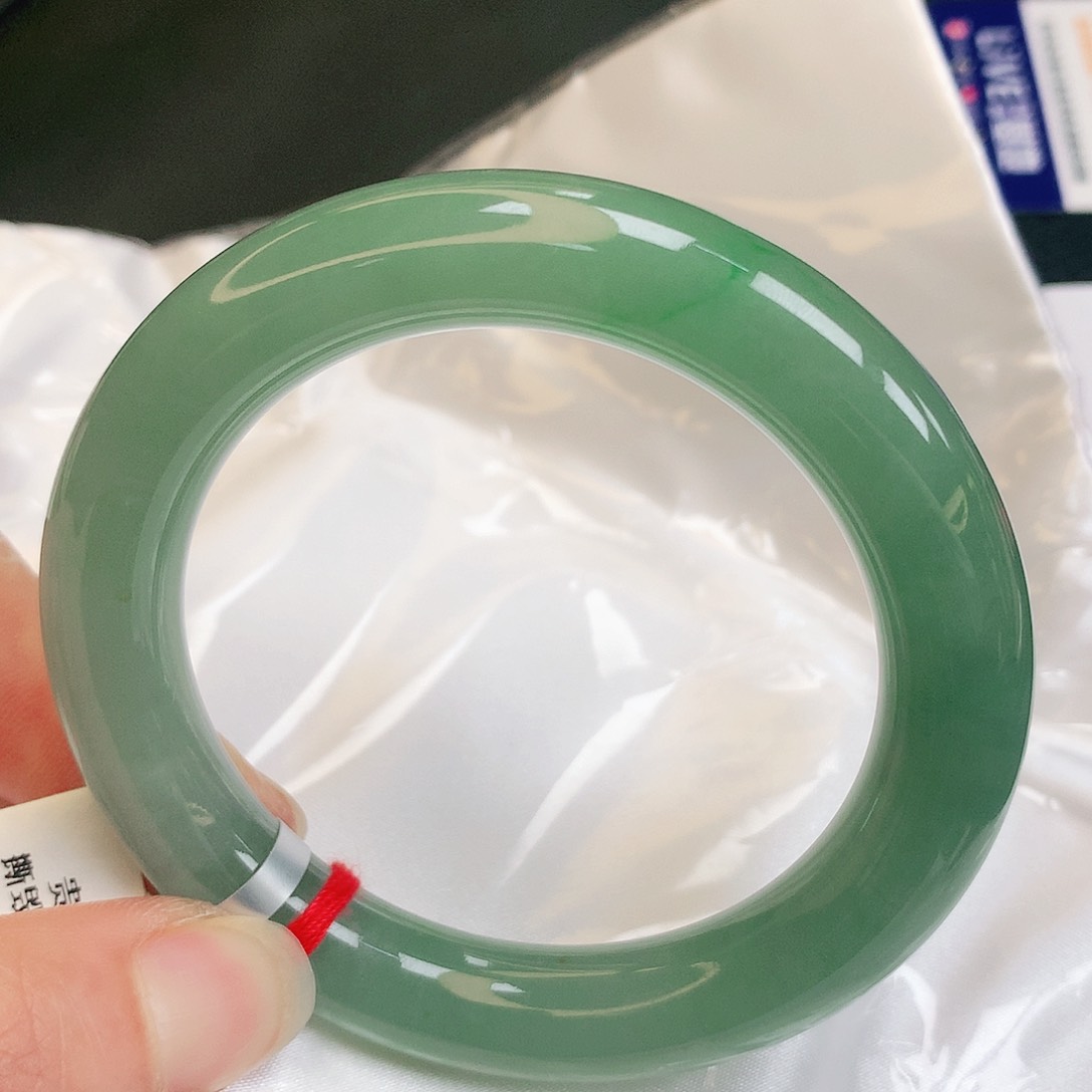 【闪购商品】翡翠手镯未镶嵌缅甸天然a货翡翠