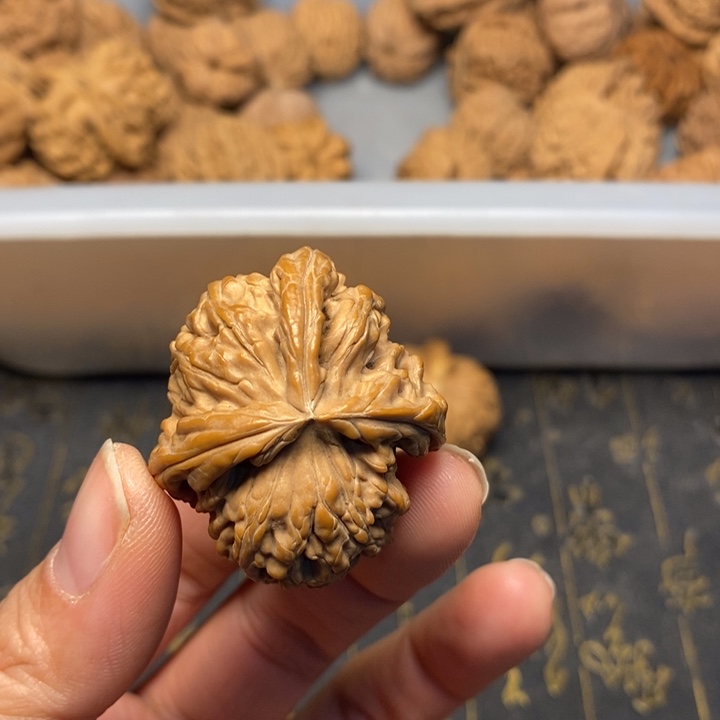 o***哥文玩核桃吊坠文玩核桃异形单只