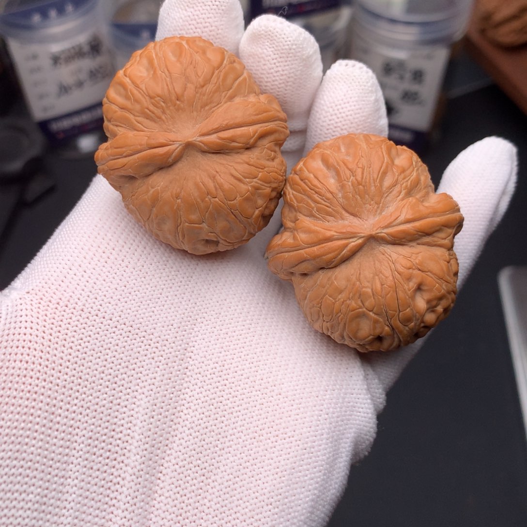 文玩核桃吊坠43元宝