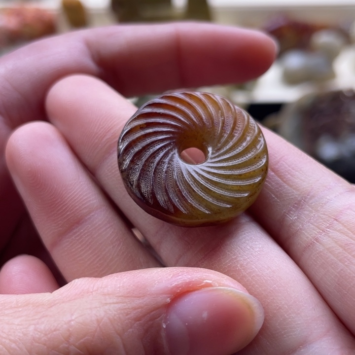 和田玉未镶嵌颈饰25