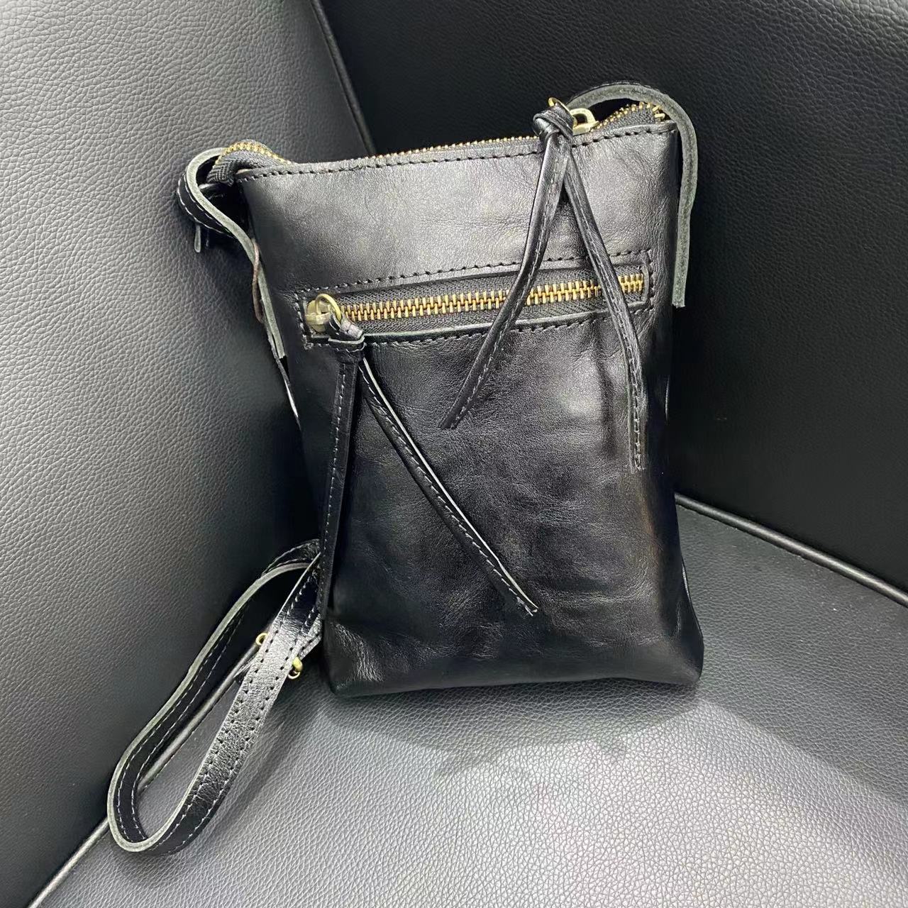 75150 北欧青定制手机包