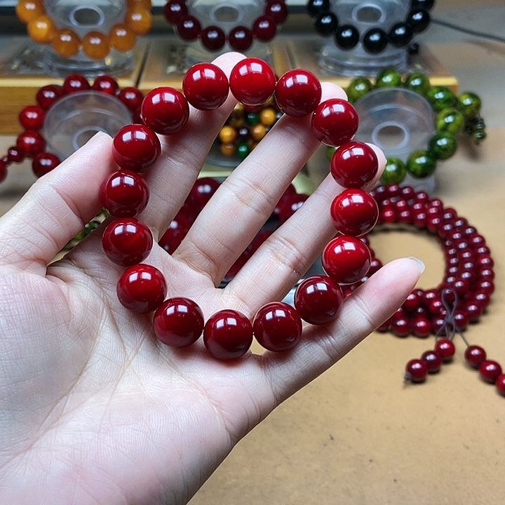 【闪购商品】贝壳杉（血龙木）手串/手链1.3*16