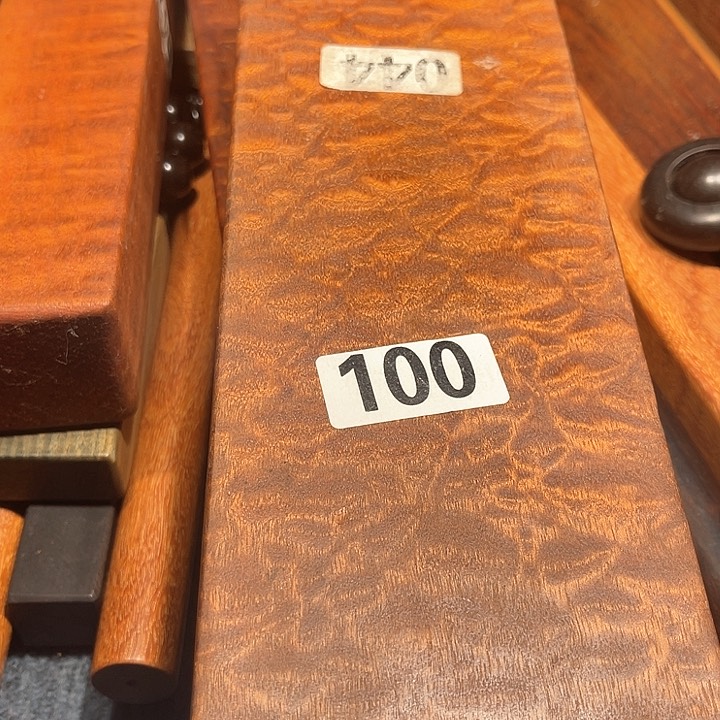 金丝楠我是第一百个为妖刀应援