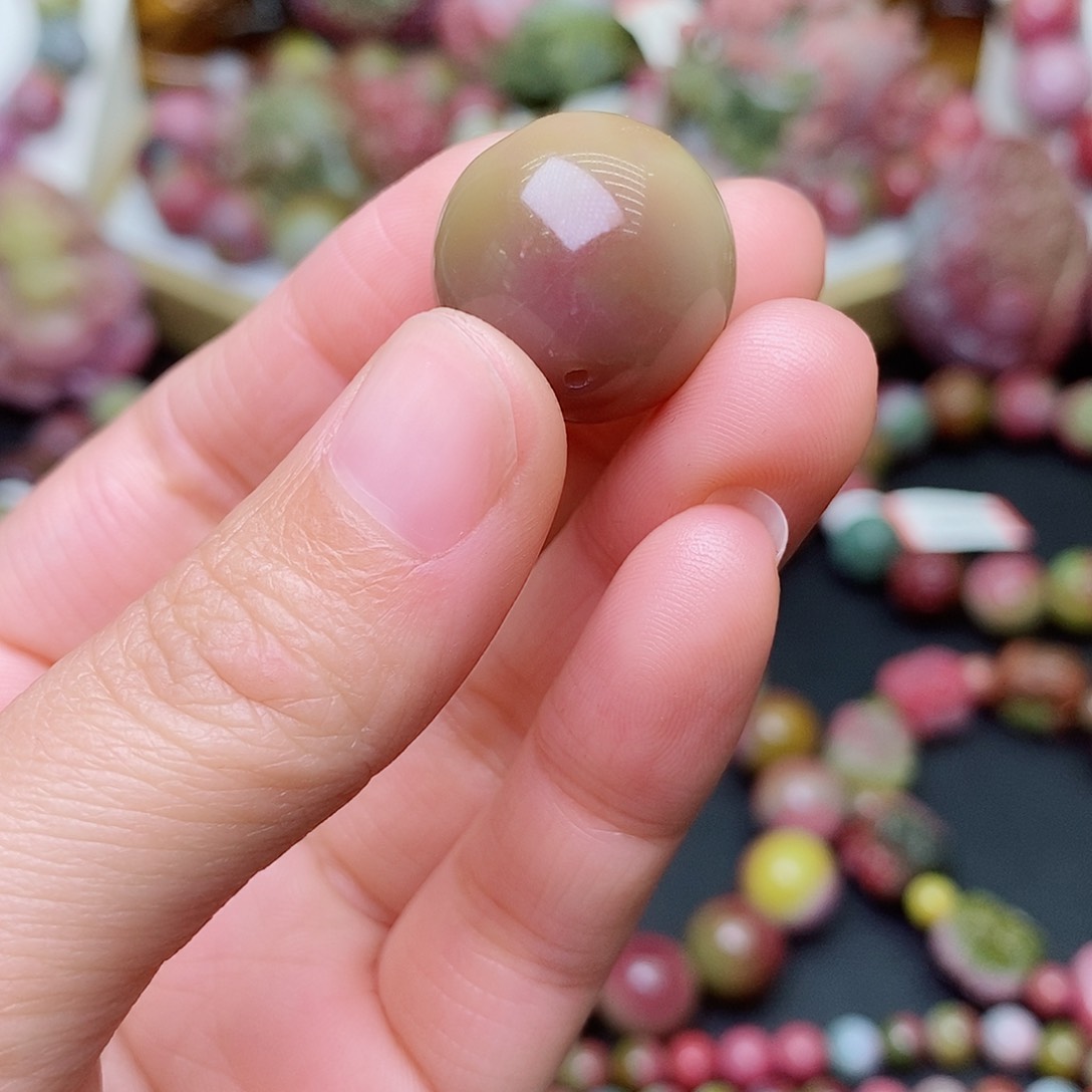 玛瑙/玉髓珠宝奇石未镶嵌盐源玛瑙定制