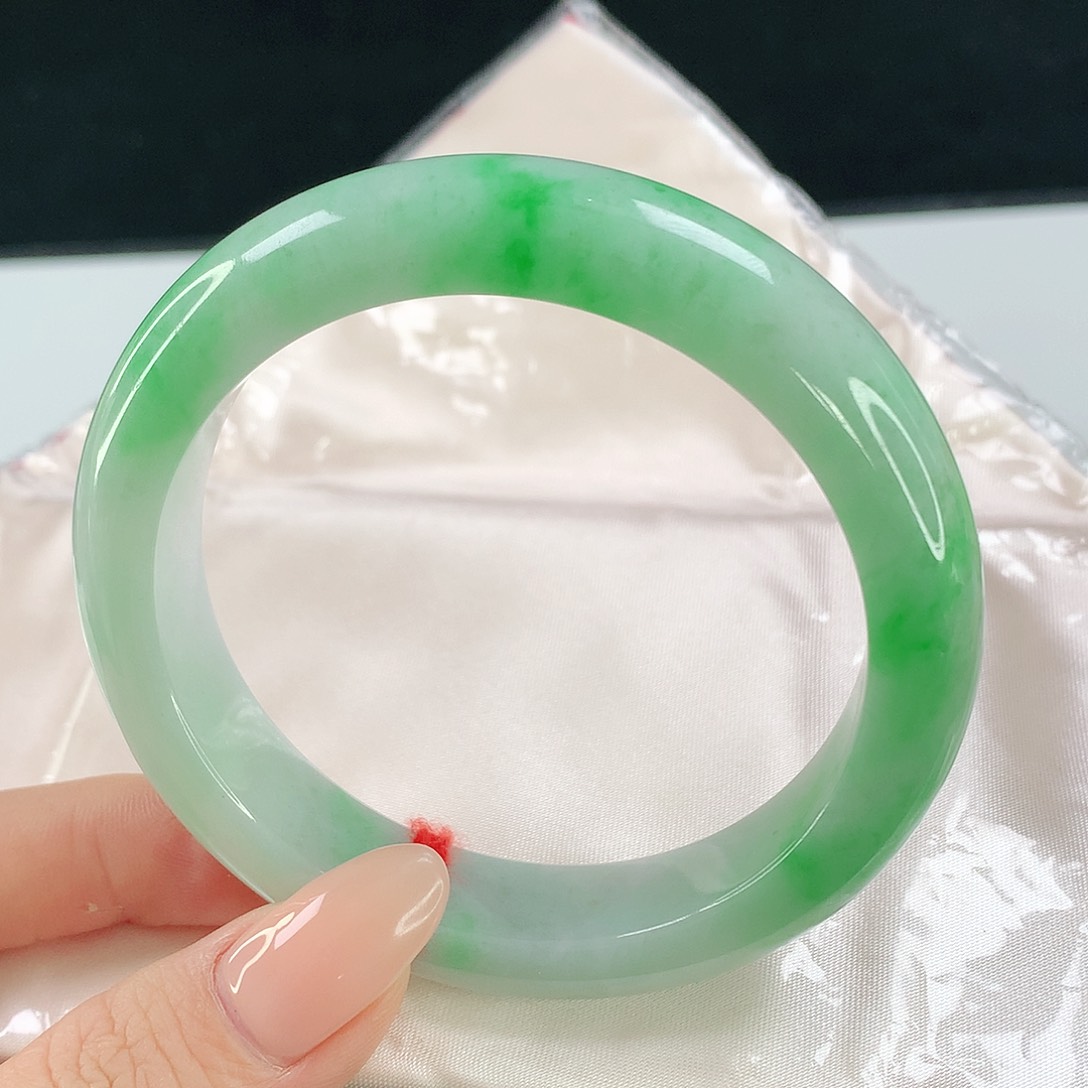 未镶嵌手镯翡翠688