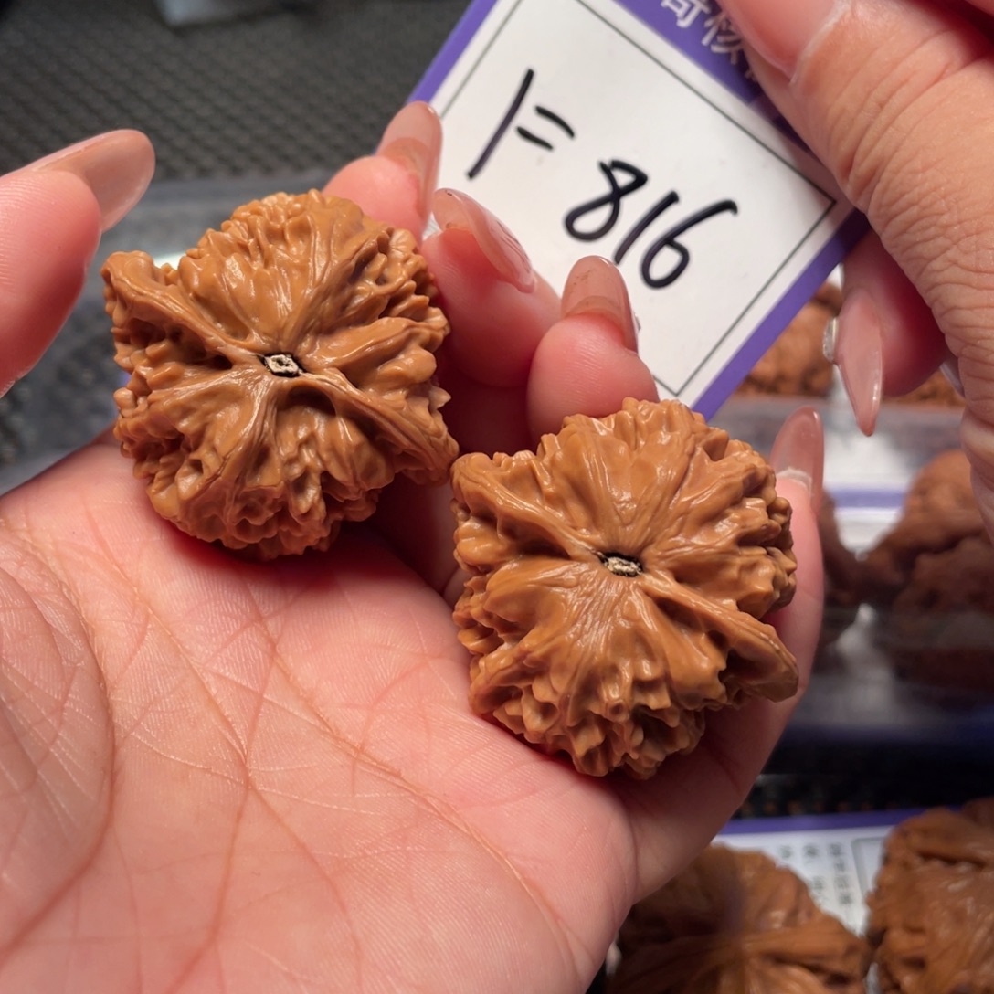 文玩核桃把件816号帝王41