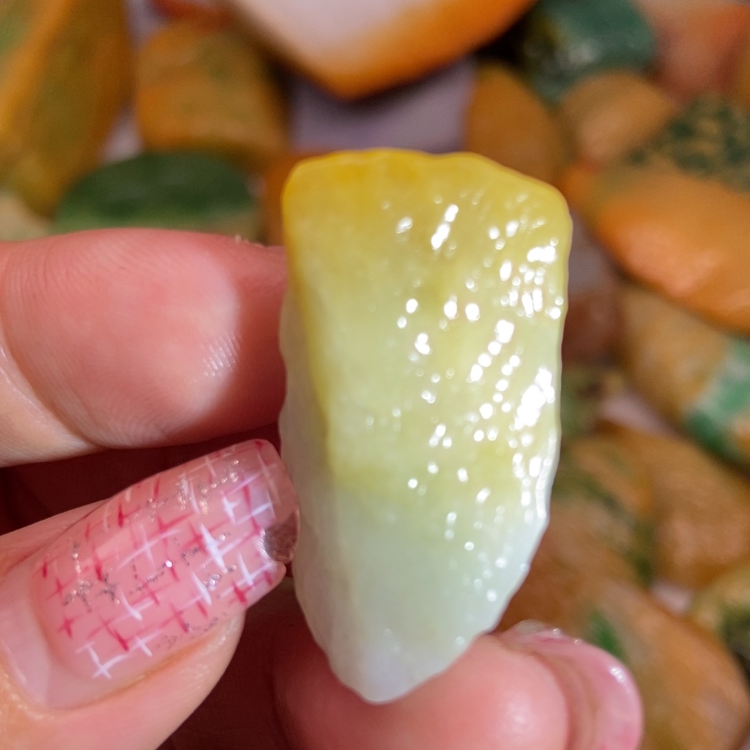 翡翠颈饰未镶嵌缅甸翡翠