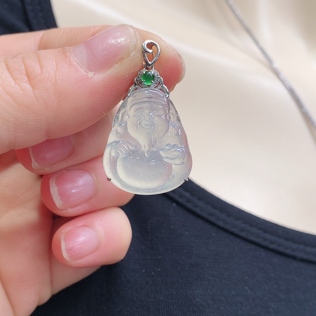 翡翠颈饰18K金镶嵌财神爷