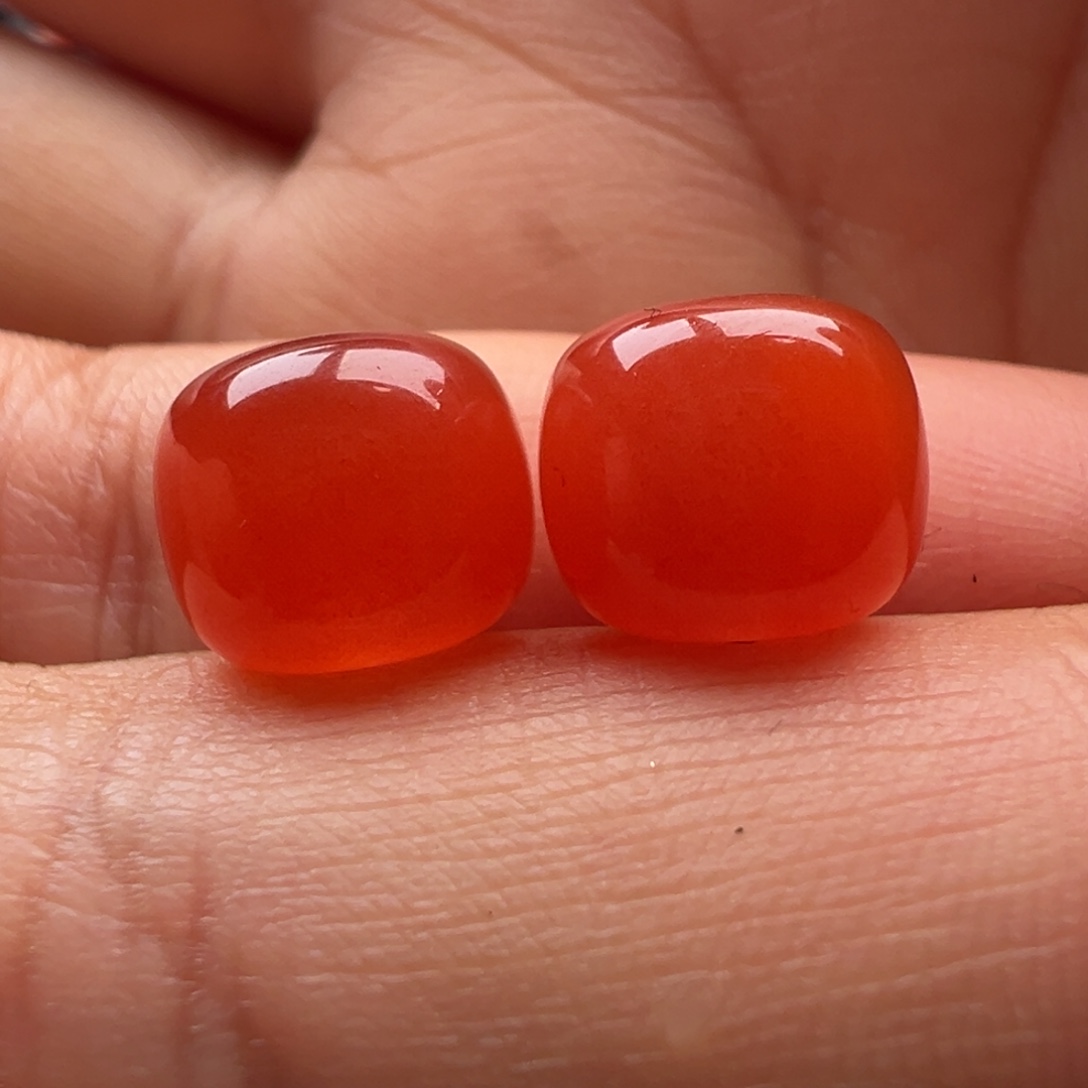 南红玛瑙未镶嵌老型10.1x8.8一对
