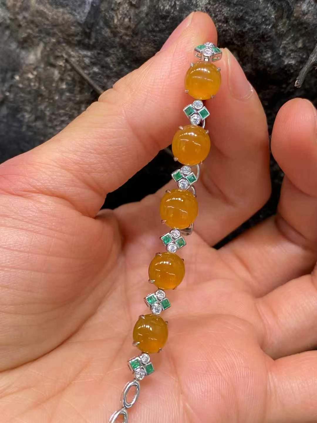 冰黄翡高级翡翠手链