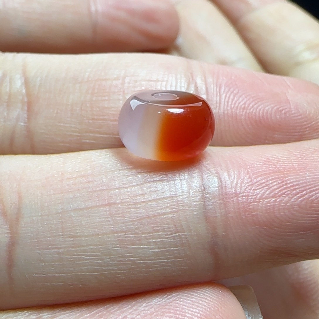 南红玛瑙5.6×9.6隔珠未镶嵌