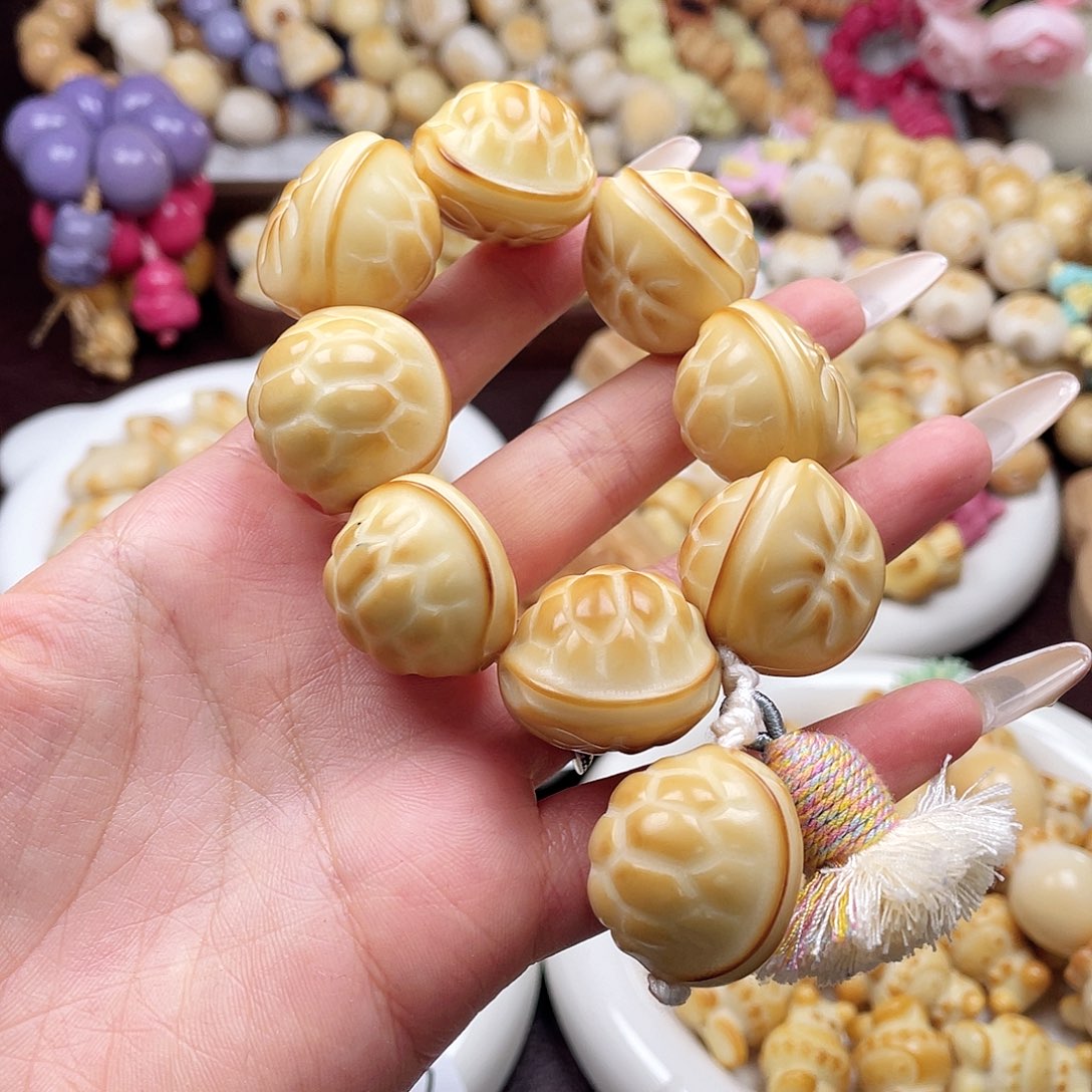 吊坠白玉菩提成品c