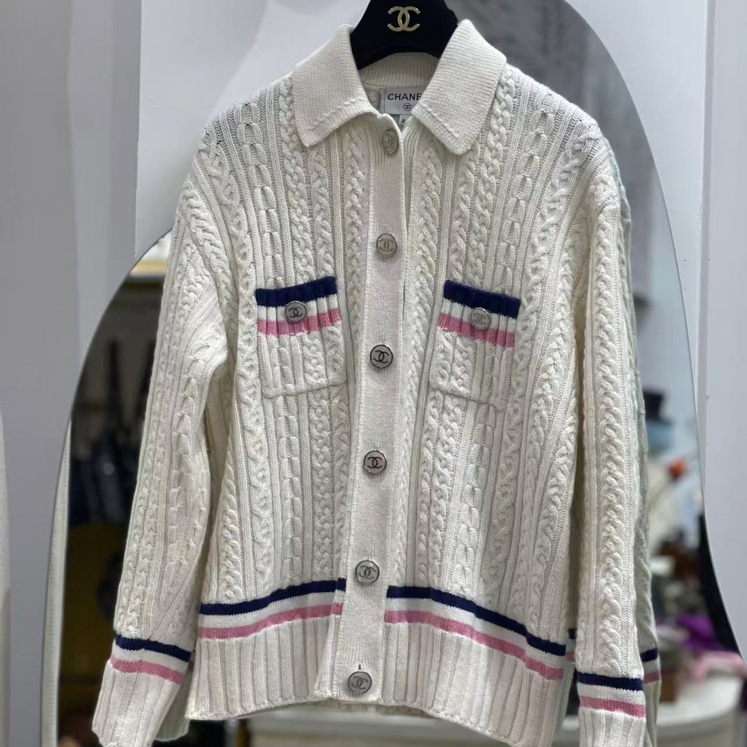 95新 Chanel/香奈儿 23P 粉白针织两口袋开衫外套34码