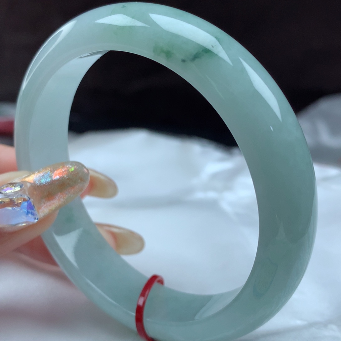 翡翠手镯未镶嵌96229，