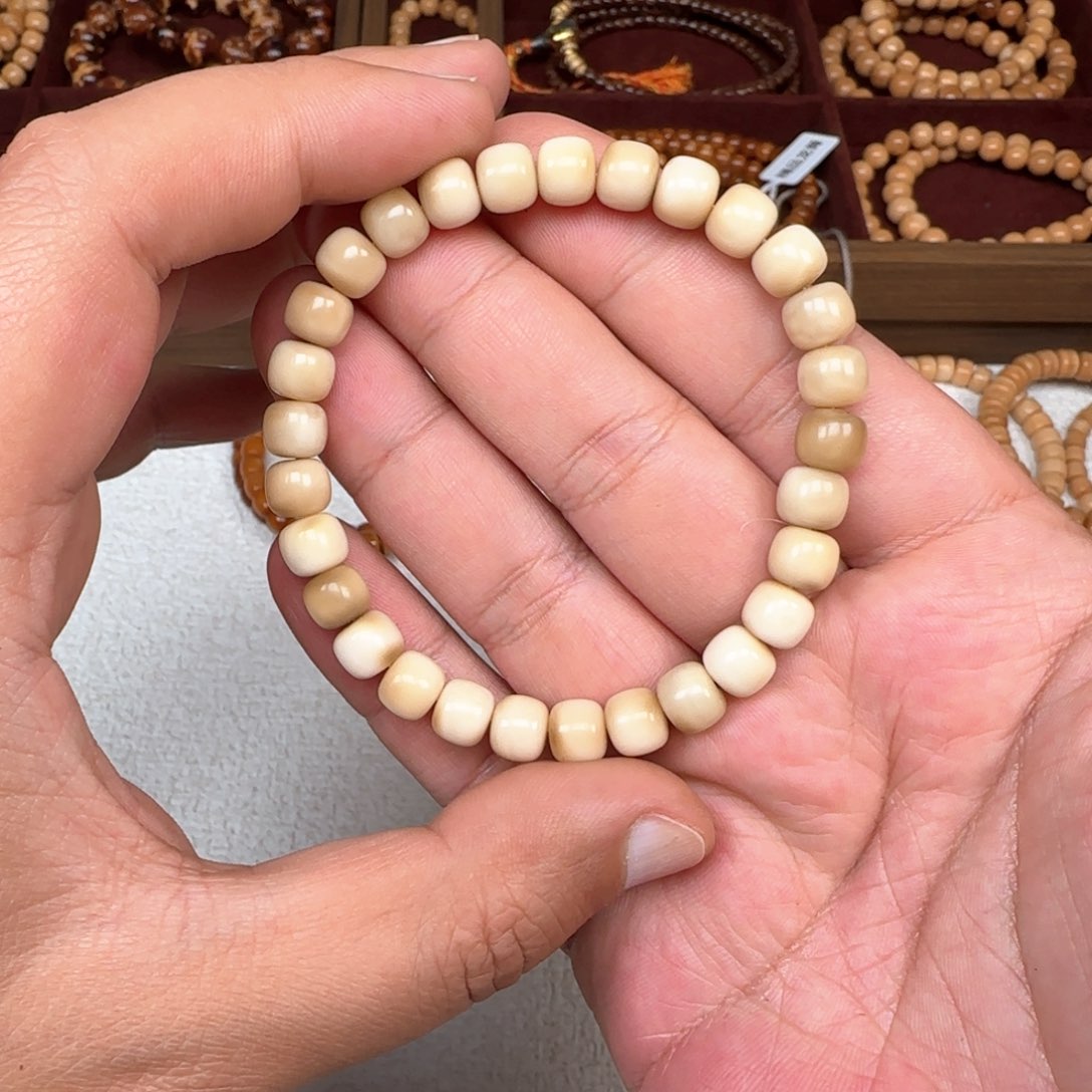 星月菩提手串龙脊 老型 尺寸8*7