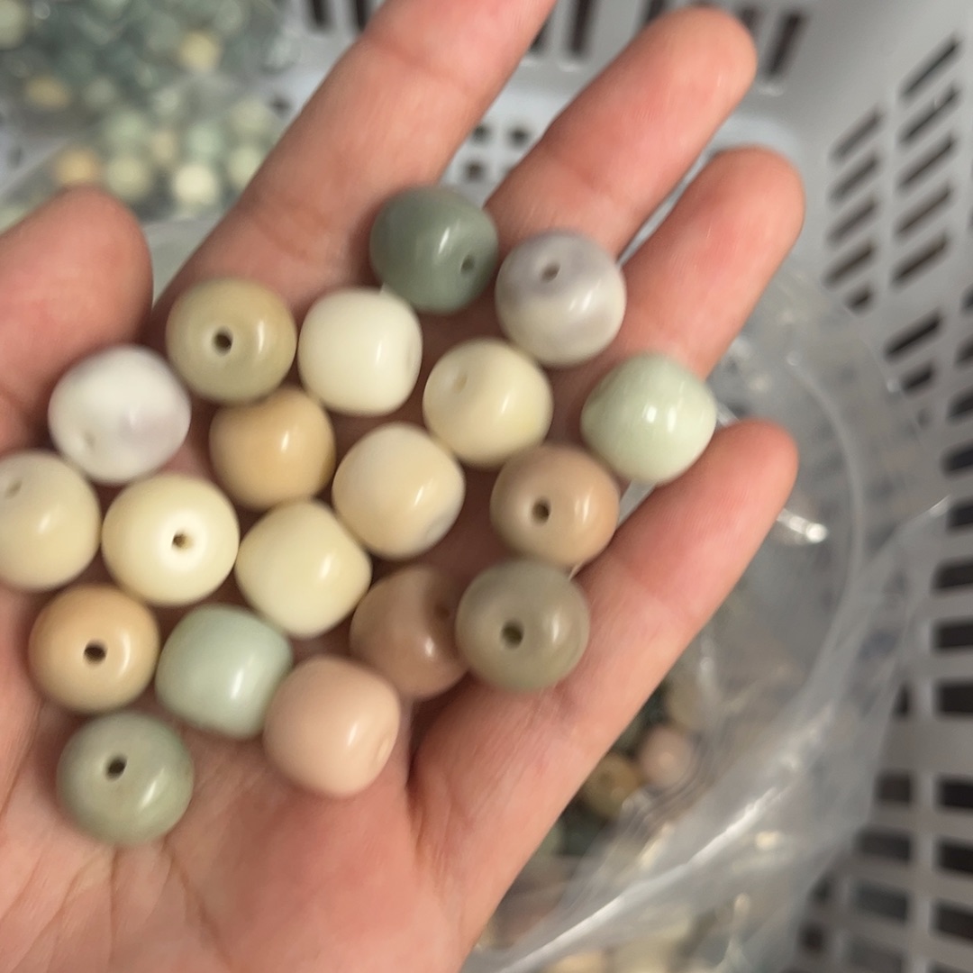 【闪购商品】白玉菩提吊坠c/12 60干磨