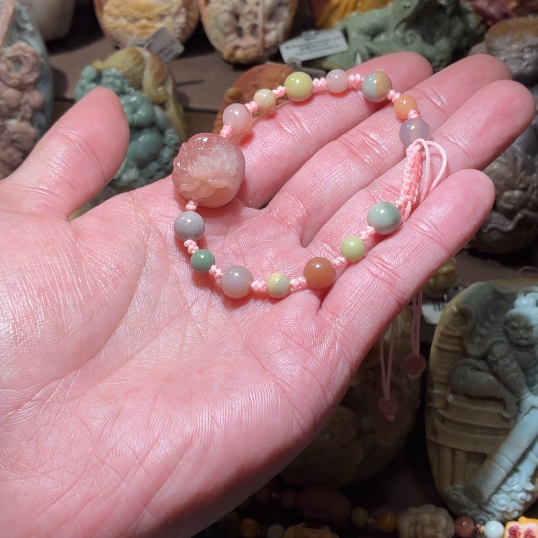 师***哥石英质玉未镶嵌吊坠19