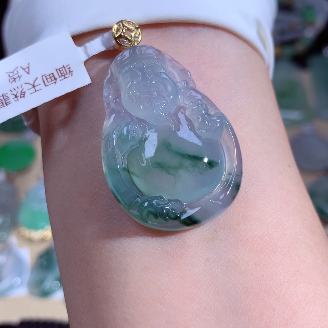 翡翠颈饰18K金镶嵌财财