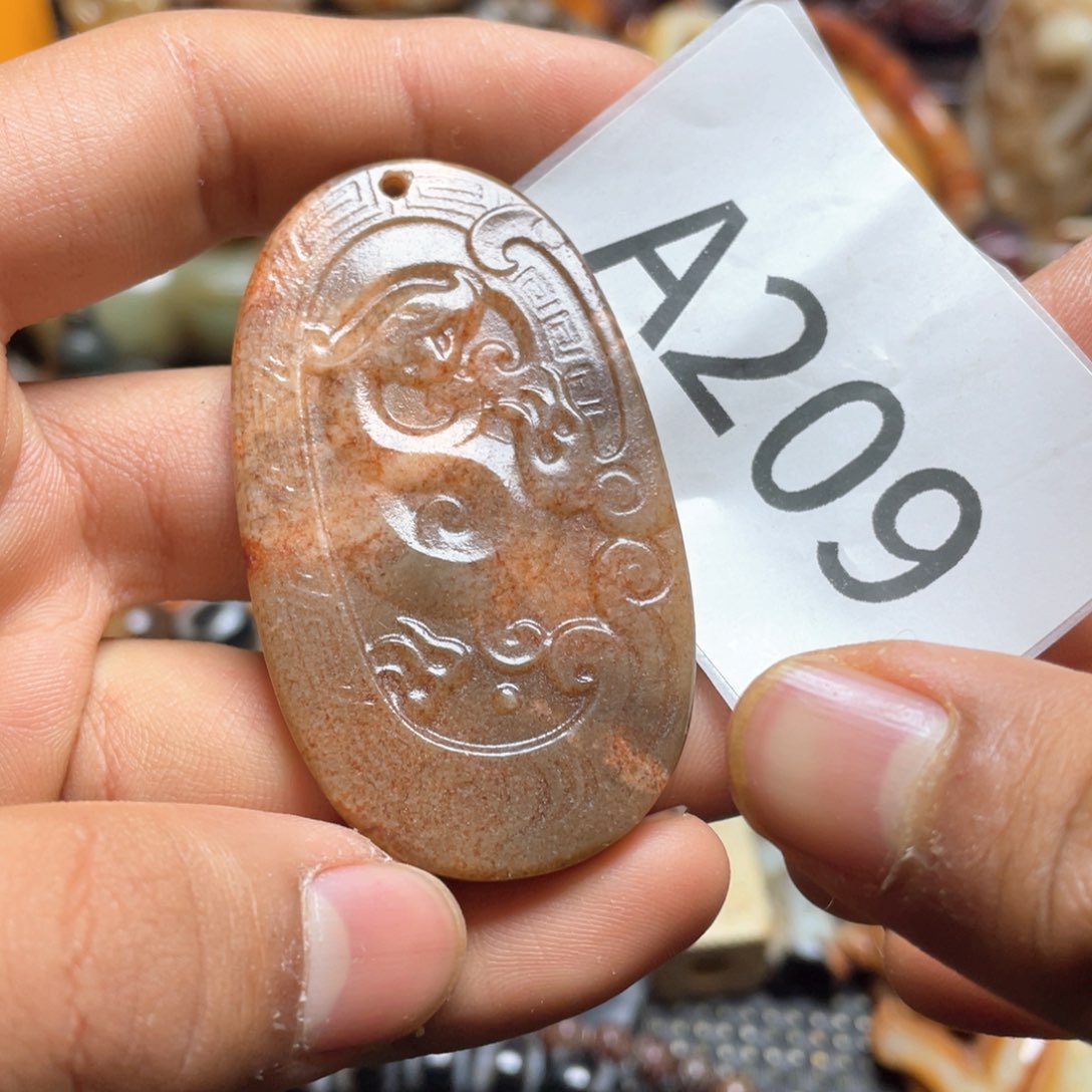 和田玉（糖玉）挂件未镶嵌