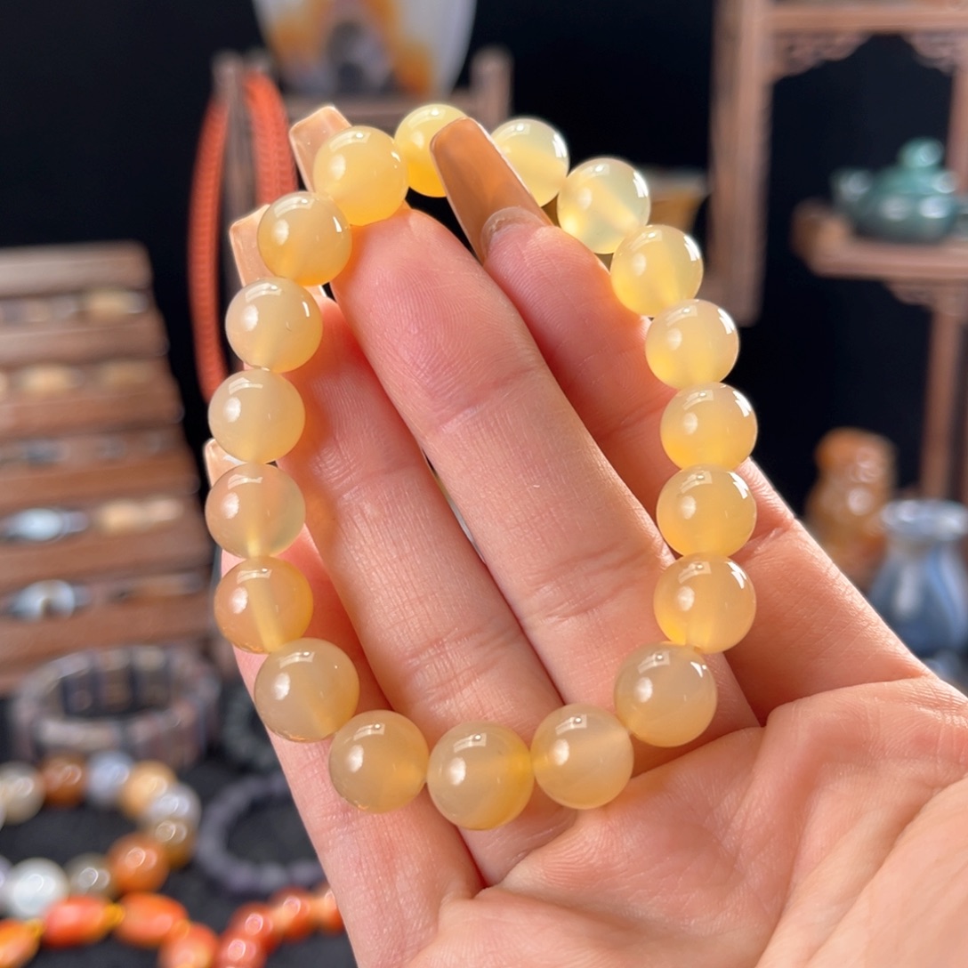 玛瑙/玉髓珠串未镶嵌