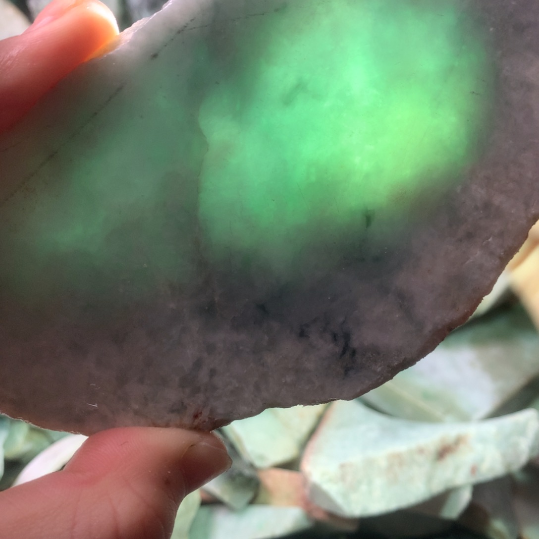 翡翠颈饰未镶嵌缅甸翡翠