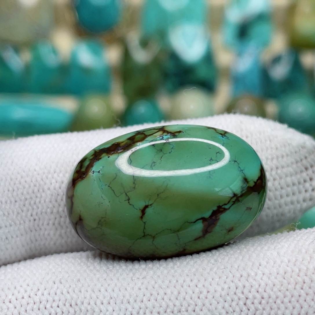 未镶嵌绿松石珠宝奇石