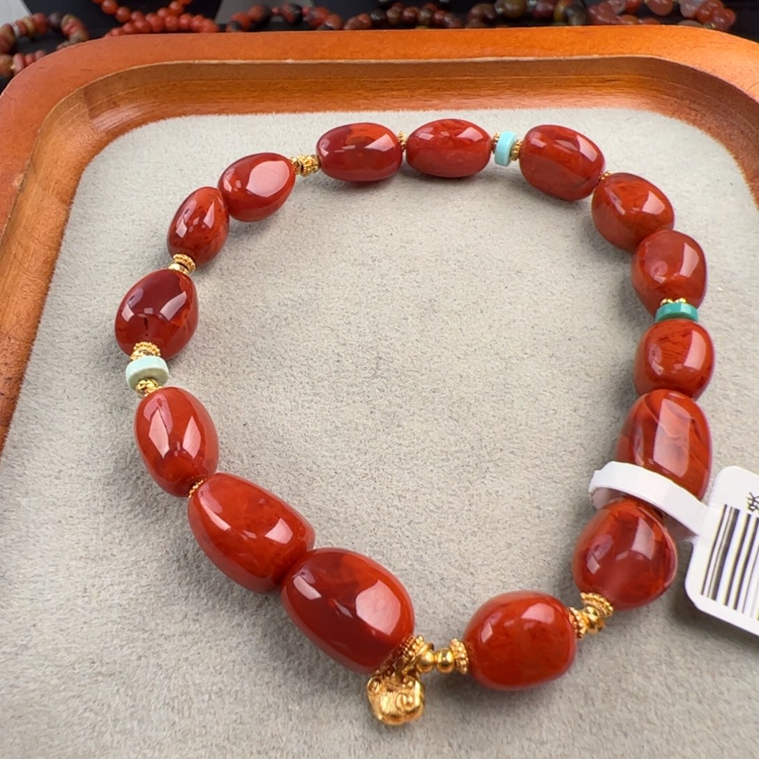 南红玛瑙未镶嵌（满肉随型手串8-9mm）