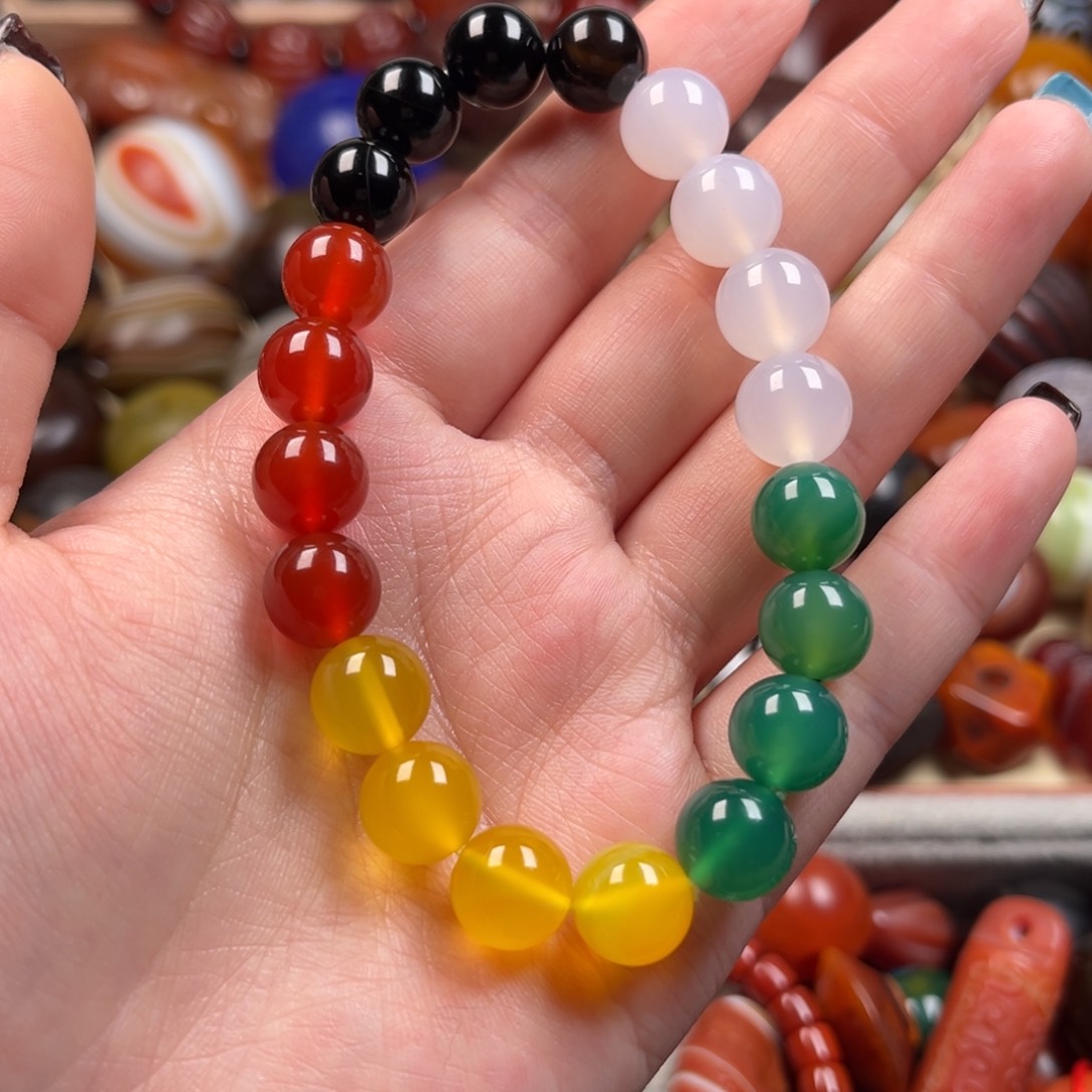 玛瑙/玉髓颈饰未镶嵌