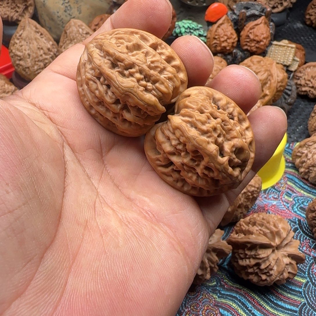 文玩核桃吊坠全品九龙37