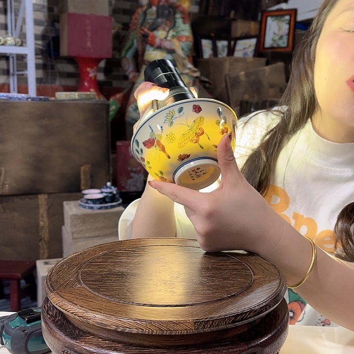 摆件////景德镇陶瓷瓷器。