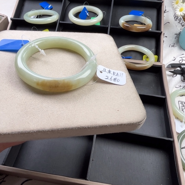 未镶嵌手镯和田玉玲珑美镯56.9