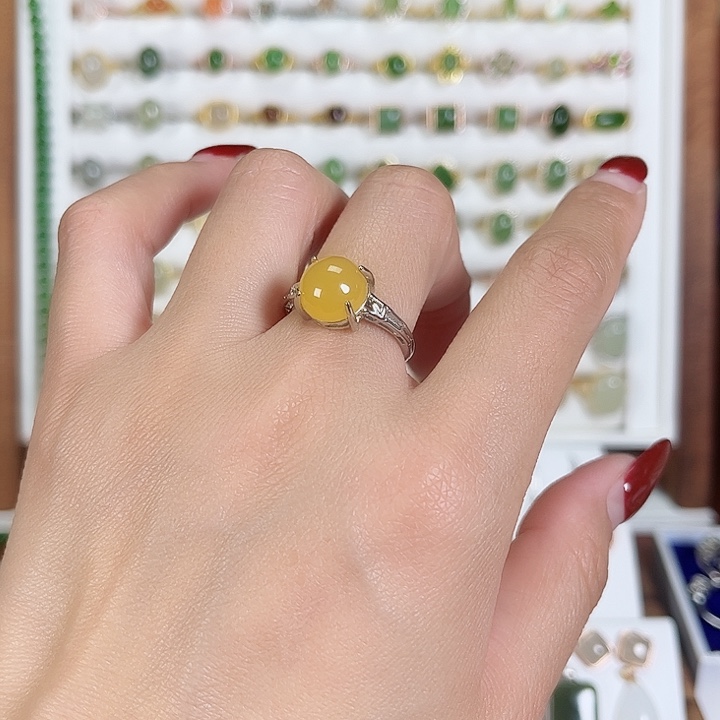 和田玉戒指未镶嵌