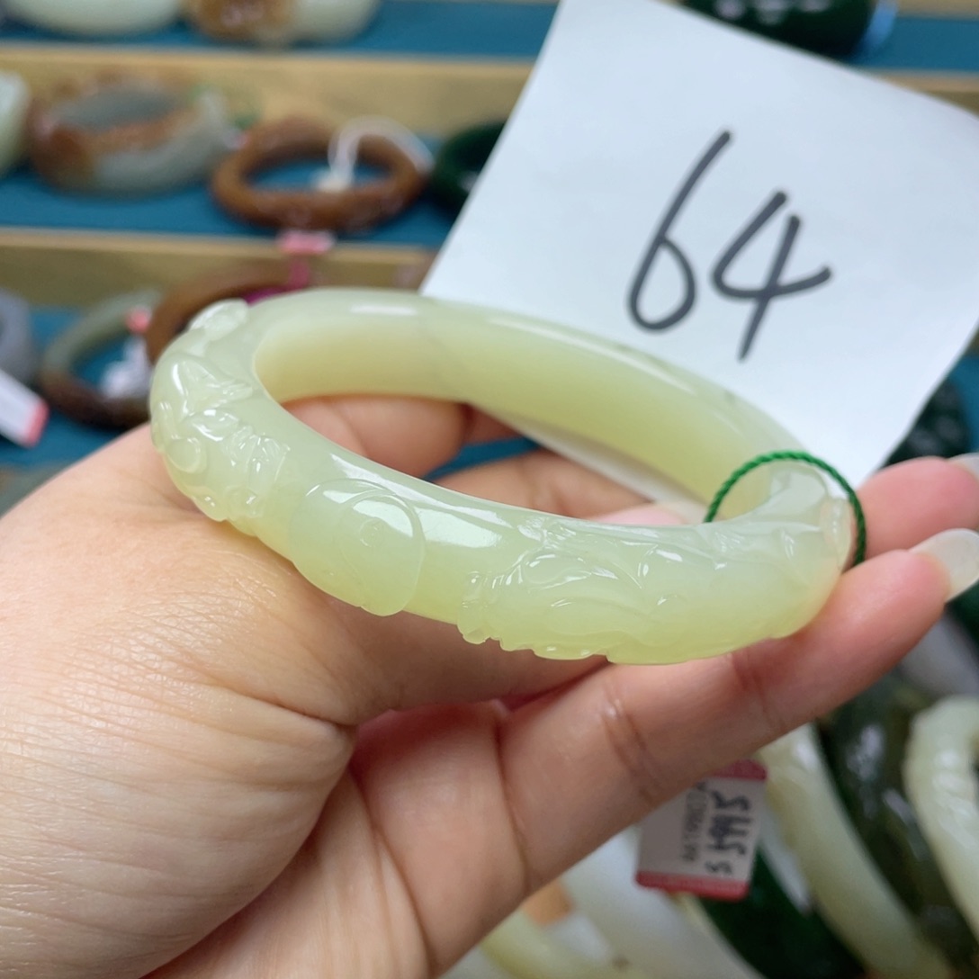 未镶嵌手镯和田玉圈口58