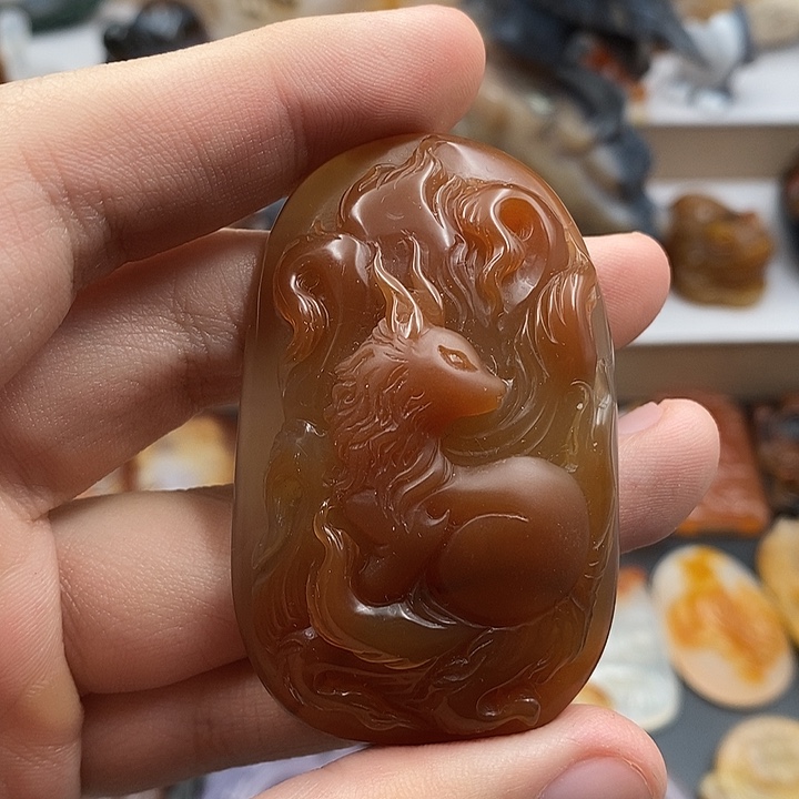 玛瑙/玉髓未镶嵌珠宝奇石