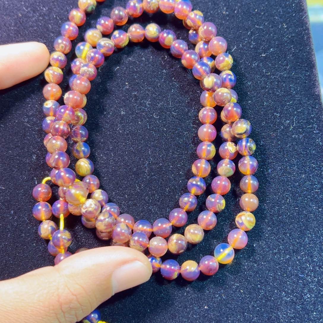 琥珀裸石未镶嵌琥珀