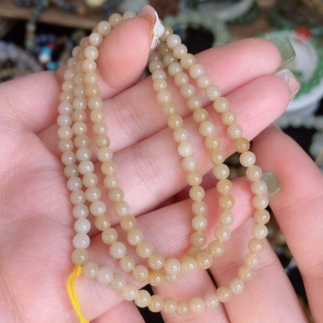 和田玉（糖玉）手链未镶嵌4mm糖多圈