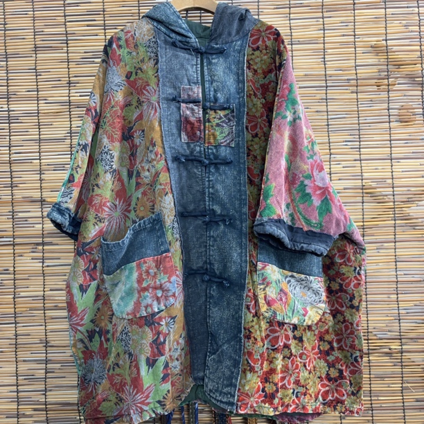 冬季夹薄棉亚麻炒色印花拼贴盘扣长款外套（颜色随机发，介意勿拍）