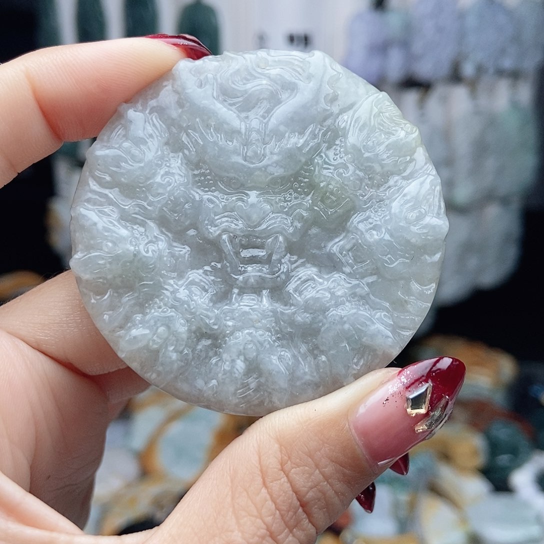 翡翠颈饰14K金镶嵌翡翠