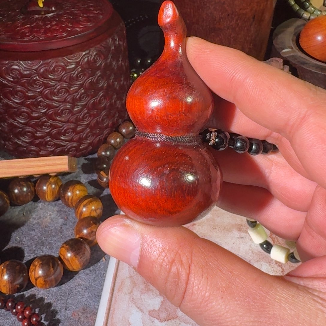 染料紫檀（血檀）葫芦