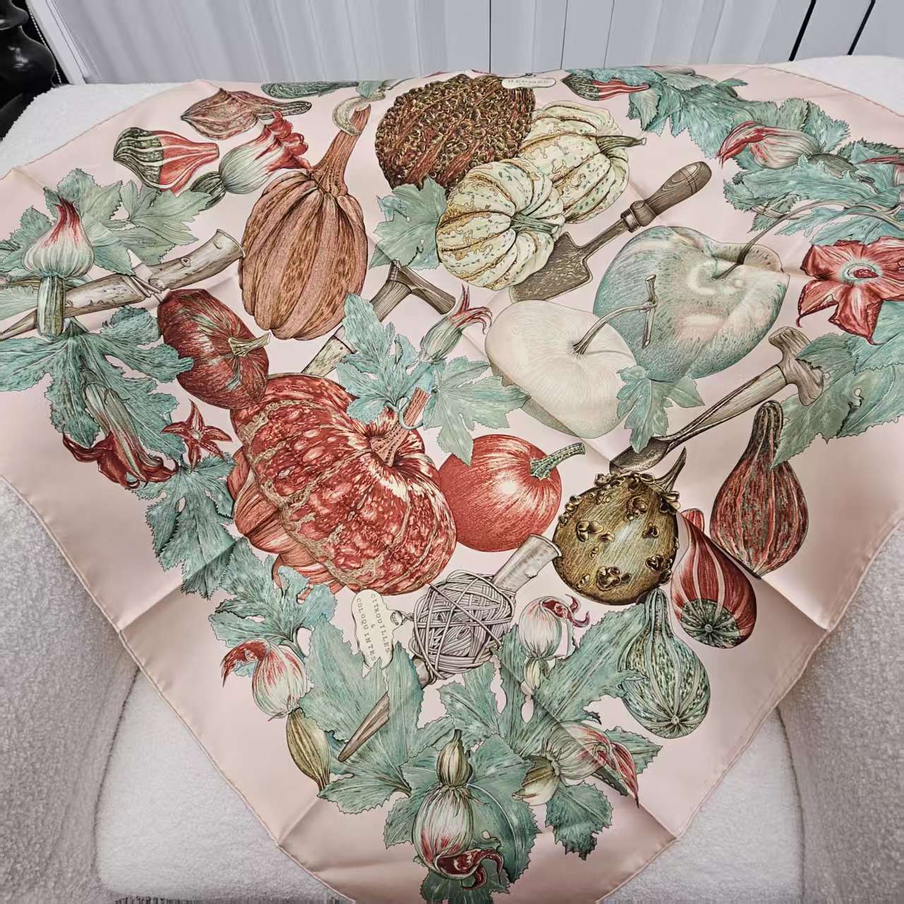 99新 Hermes/爱马仕 海囤J/爱马仕/丝巾/fm184822