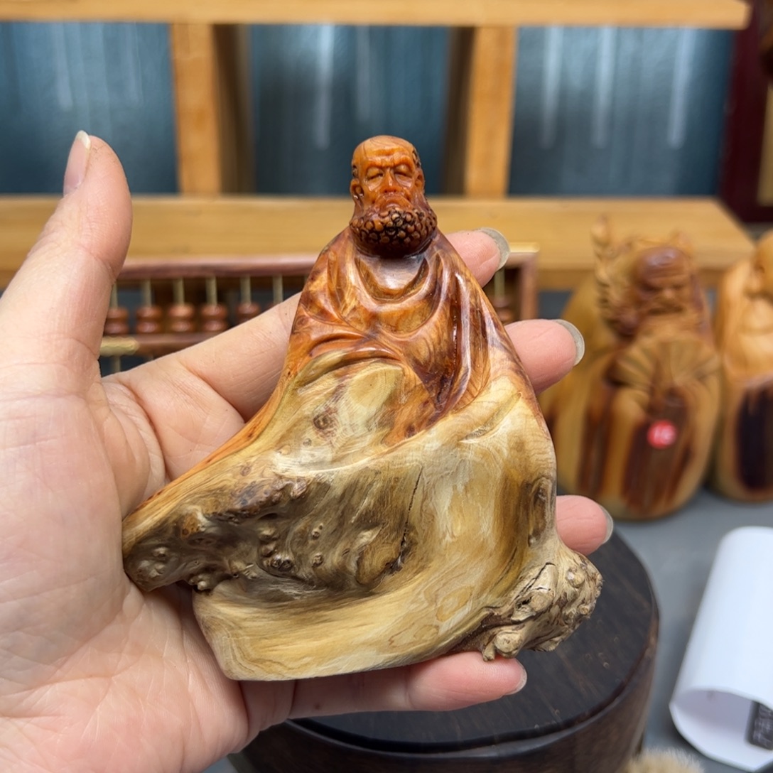 汤***傲柏木崖柏木摆件手把件，