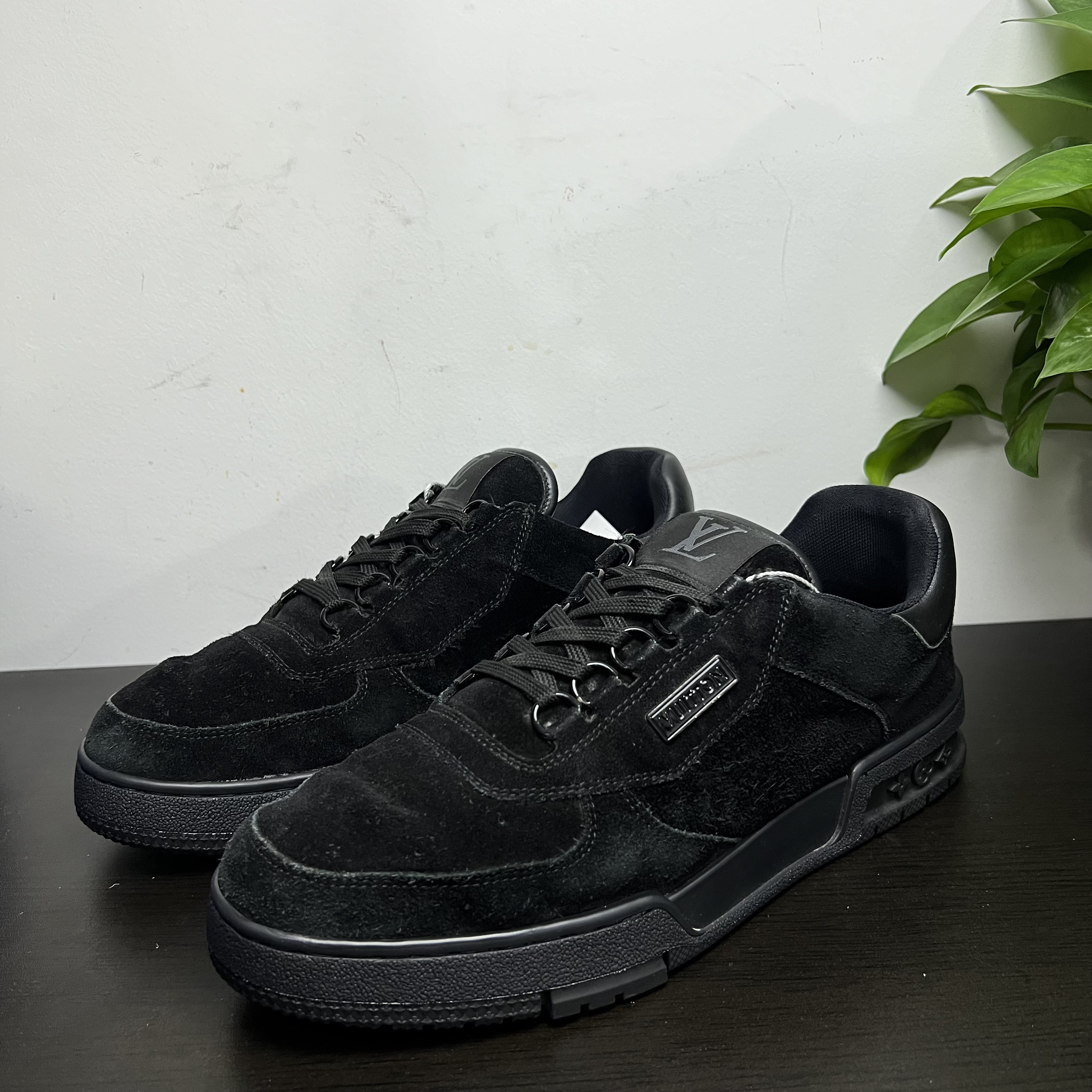 95新 LouisVuitton/路易威登 40/40.5欧码黑武士麂皮trainer板鞋