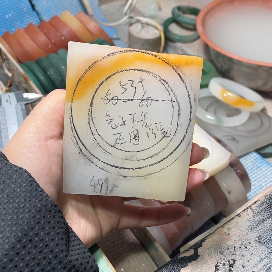 兔***秃定制石英质玉定制加工