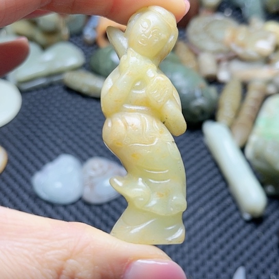 白玉菩提吊坠摆件