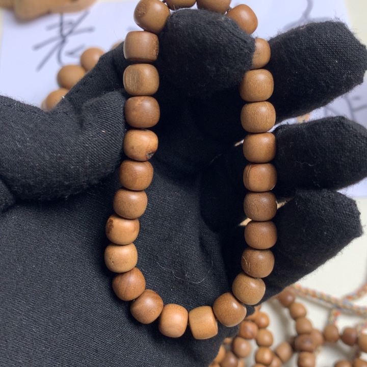 檀香木其他老山檀香7/8瑕疵品单圈