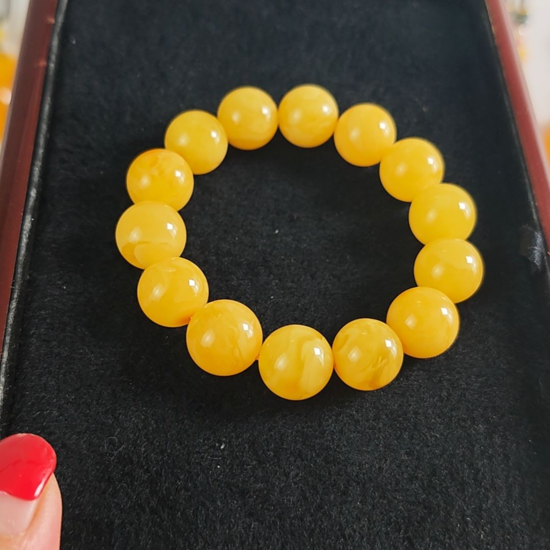 手串蜜蜡未镶嵌手串15的。