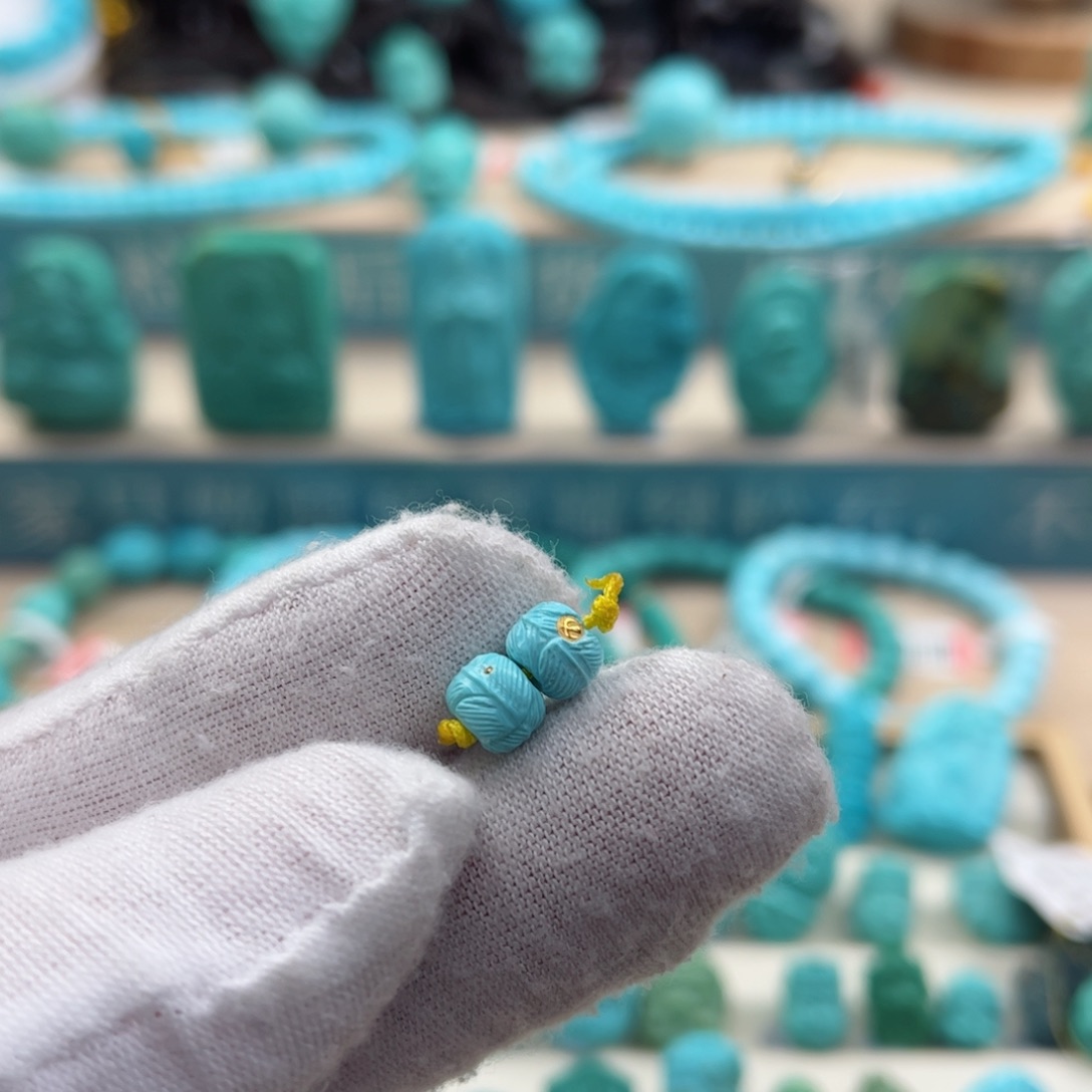 绿松石珠宝奇石未镶嵌