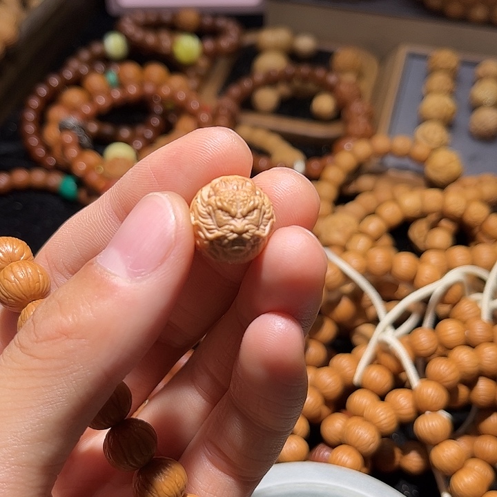 猴头核桃吊坠龙珠单科聚宝盆料