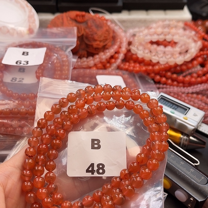 南红玛瑙未镶嵌多样性发货默认微瑕称重7mm