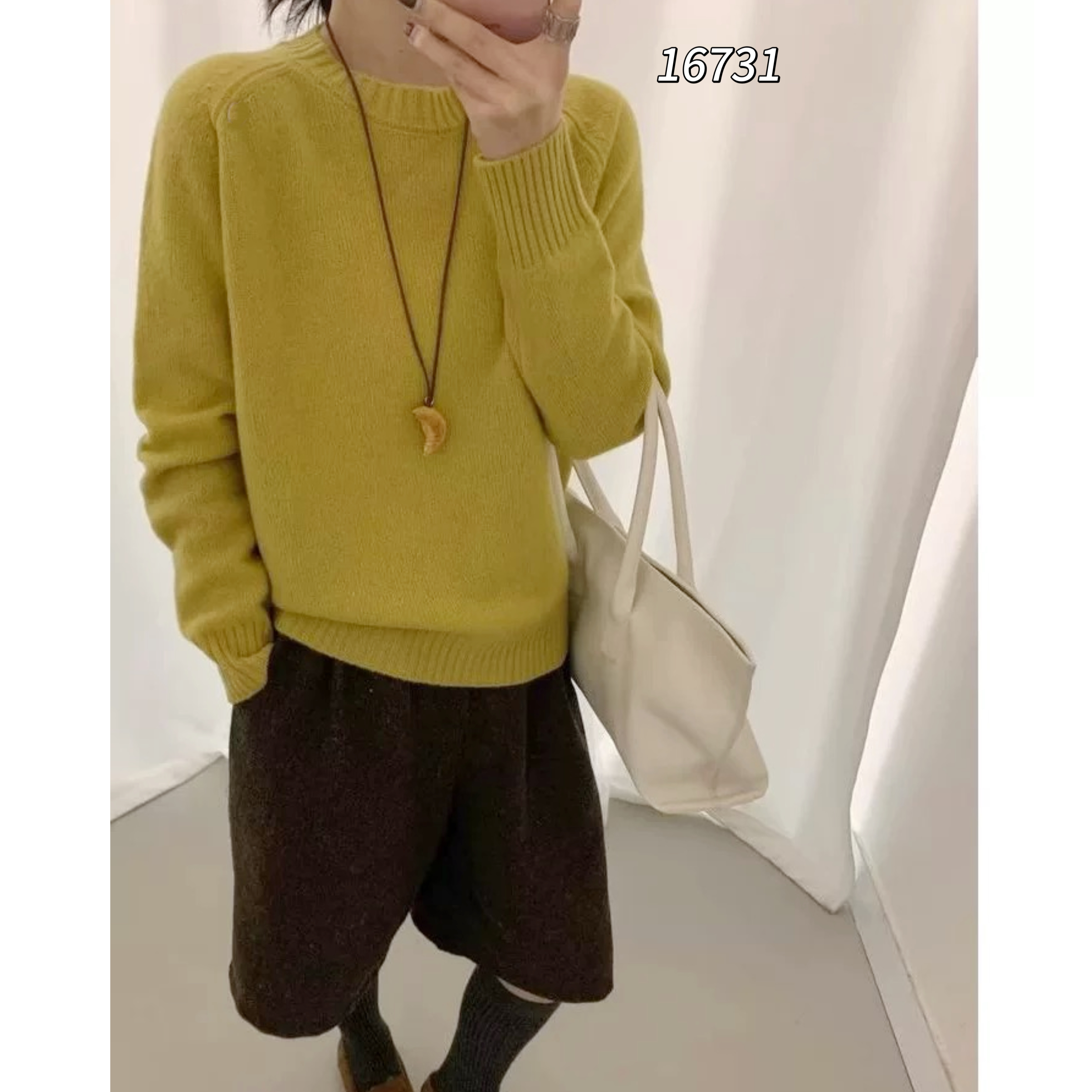 16731（部分无水洗唛，介意慎拍）WANGDAN净版圆领针织衫